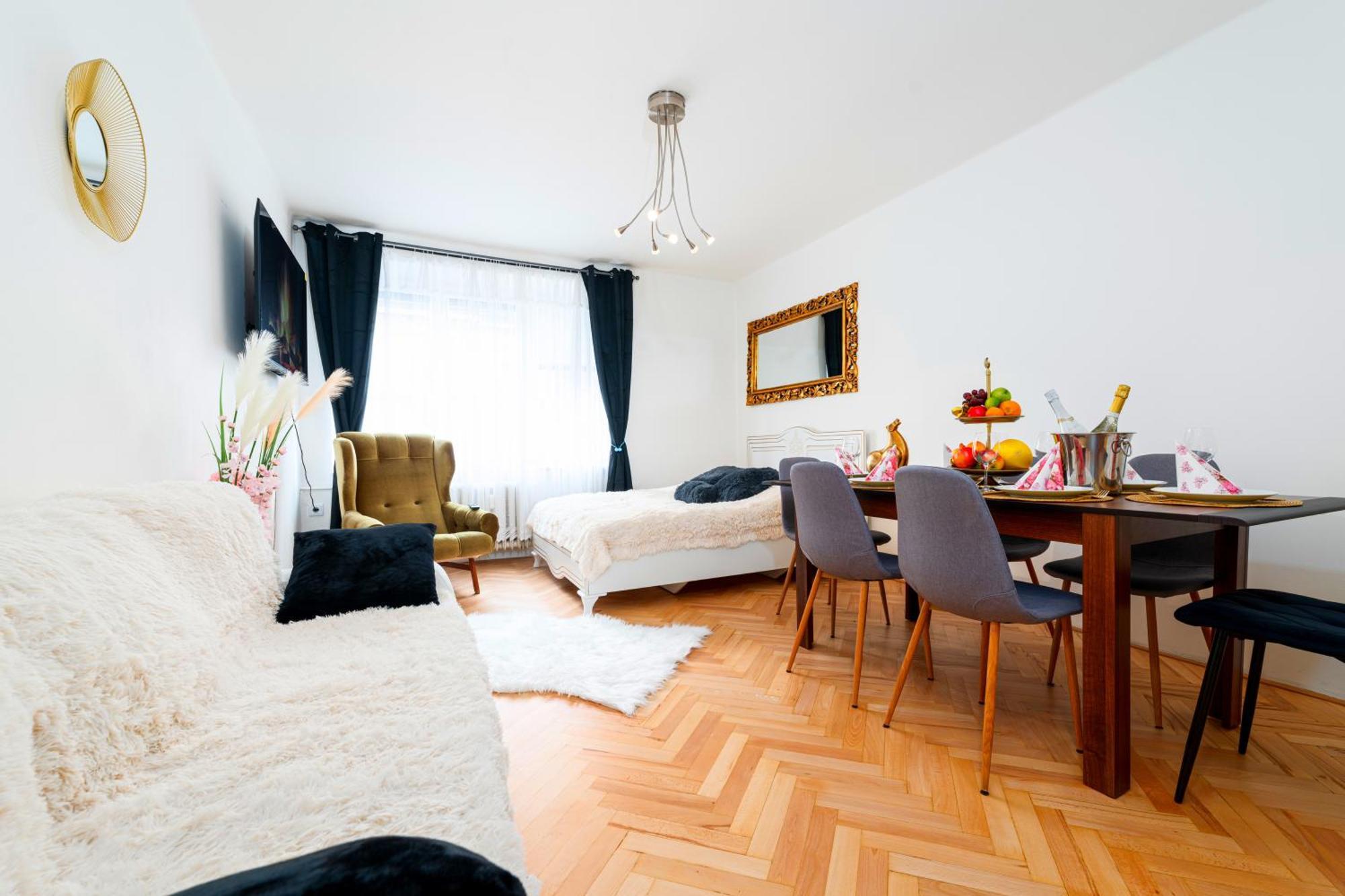 Luxury Kings Apartmán *